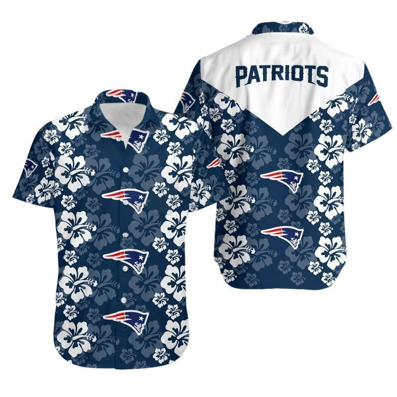 New England Patriots Coconut Trees Hawaiian Shirt V2 New England Patriots Coconut Trees Hawaiian Shirt V2