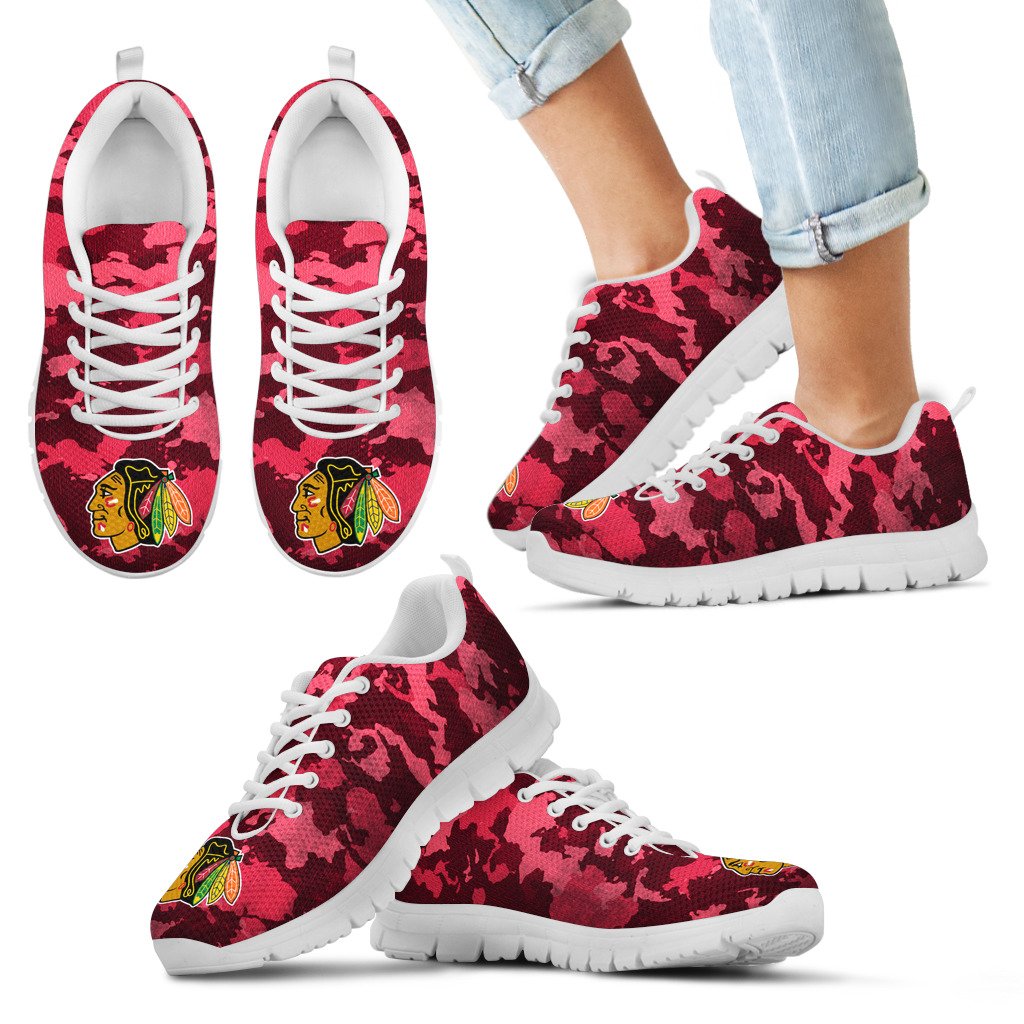 Arches-Top-Fabulous-Camouflage-Background-Chicago-Blackhawks-Sneakers-1