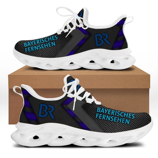 Bayerisches-Fernsehen-Clunky-Max-Soul-Shoes-2