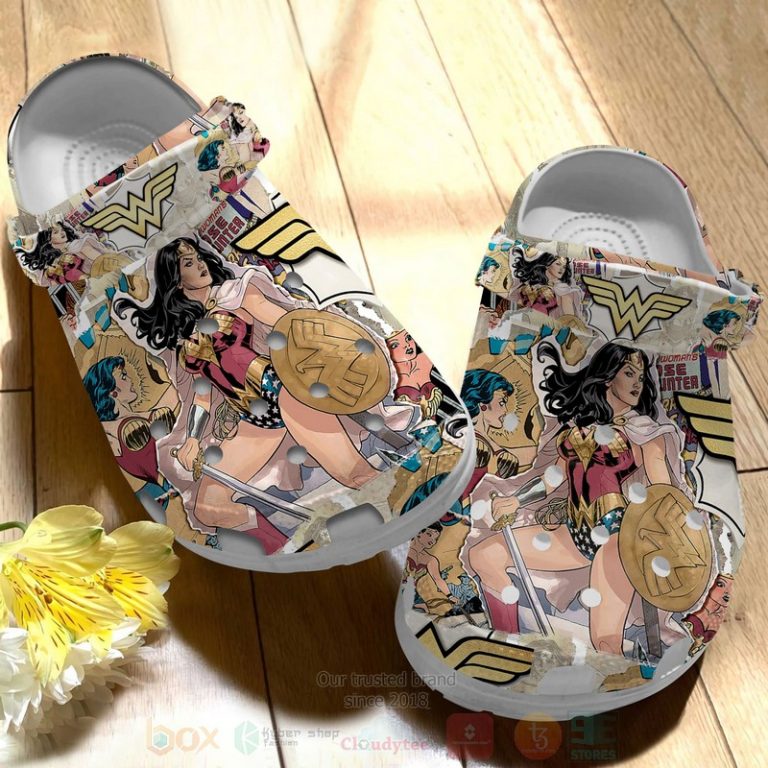 Dc-Comics-Wonder-Woman-Crocband-Crocs-Clog-Shoes-3