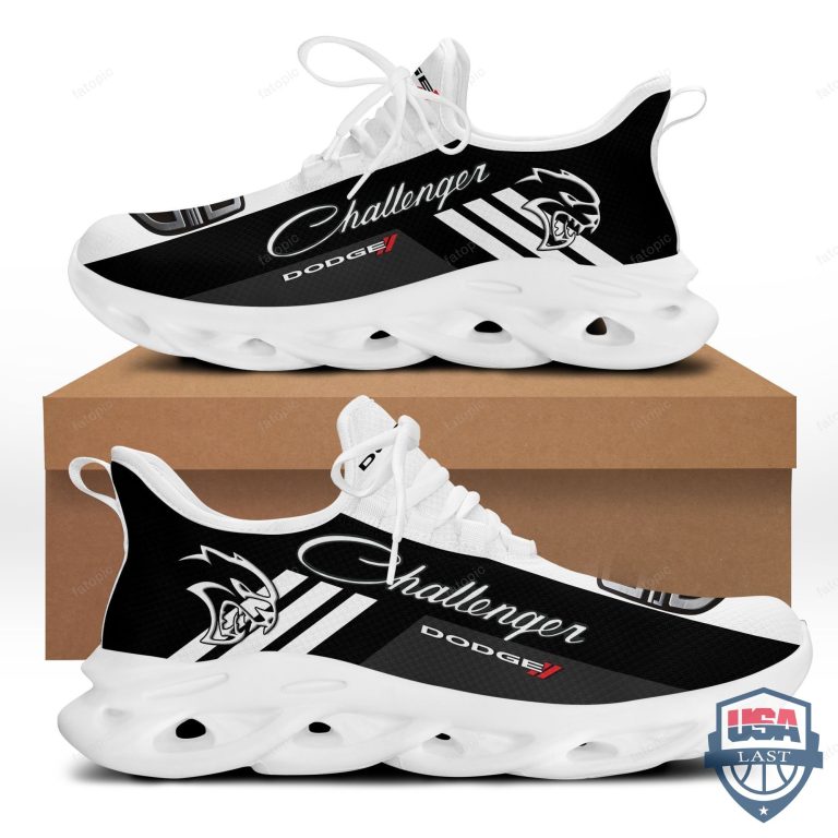 Dodge-Challenger-White-Color-Max-Soul-Sneaker-Hothot-100122-2