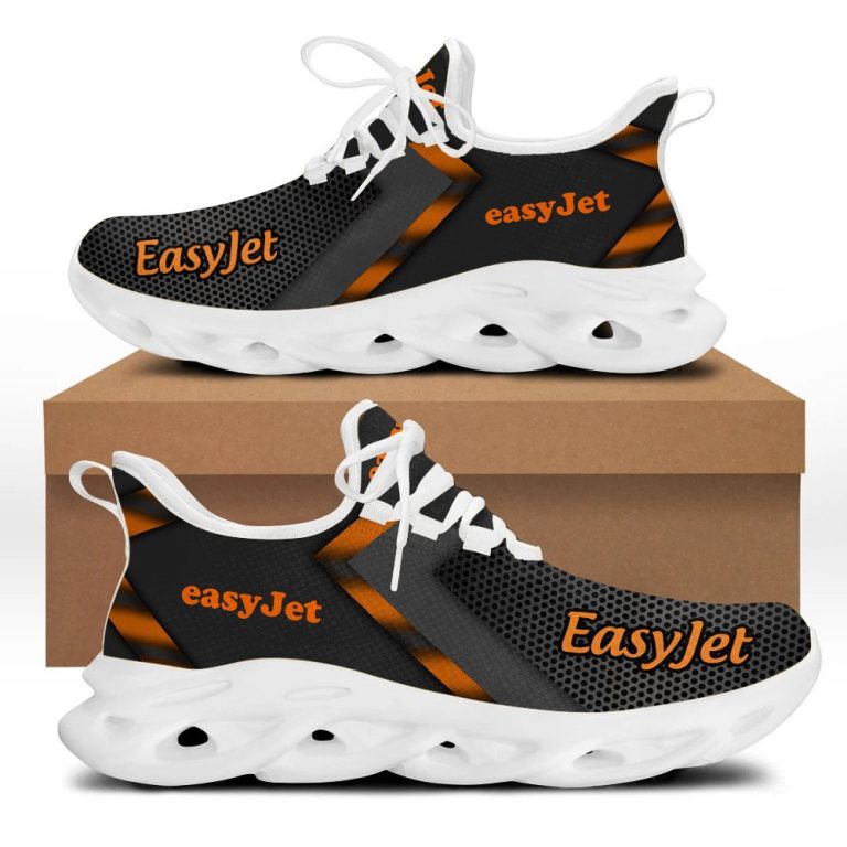 Easyjet-Clunky-Max-Soul-Shoes-2