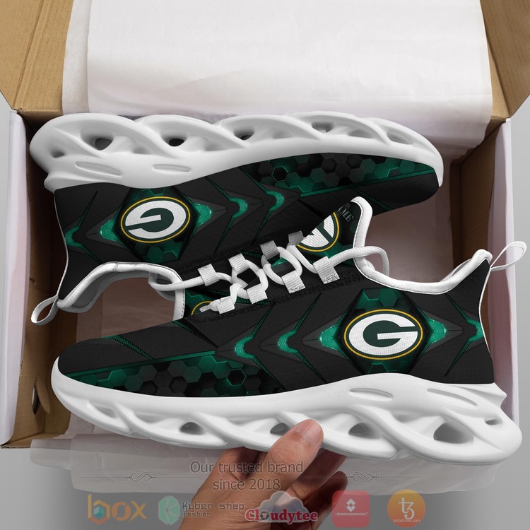 Green-Bay-Packers-National-Football-League-Personalized-Clunky-Max-Soul-Shoes-1