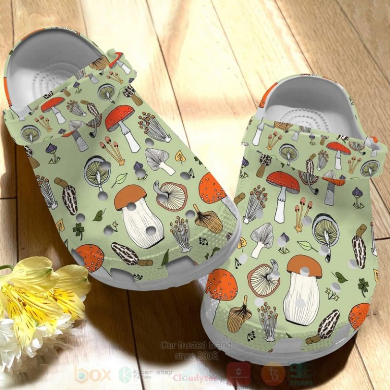 Green-Mushroom-Pattern-Crocband-Crocs-Clog-Shoes-3