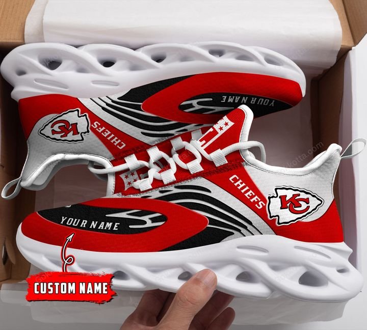 Hot-Sale-Nfl-Kansas-City-Chiefs-Personalized-Max-Soul-Shoes-3