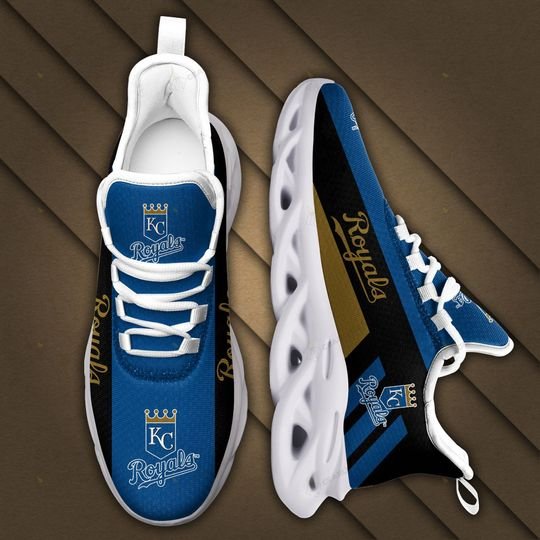 Kansas-City-Royals-Max-Soul-Clunky-Shoes-3