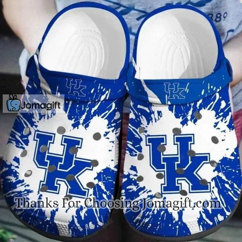 Limited-EditionKentucky-Wildcats-Crocs-Gift-1