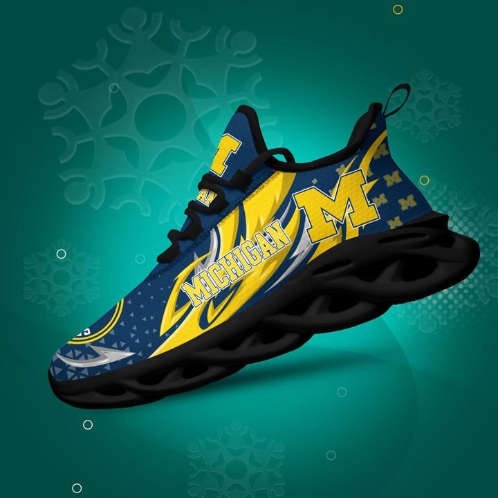 Michigan-Wolverines-Clunky-Max-Soul-High-Top-Shoes-2