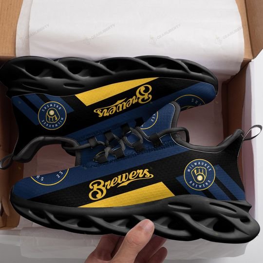 Milwaukee-Brewers-Max-Soul-Clunky-Shoes-2