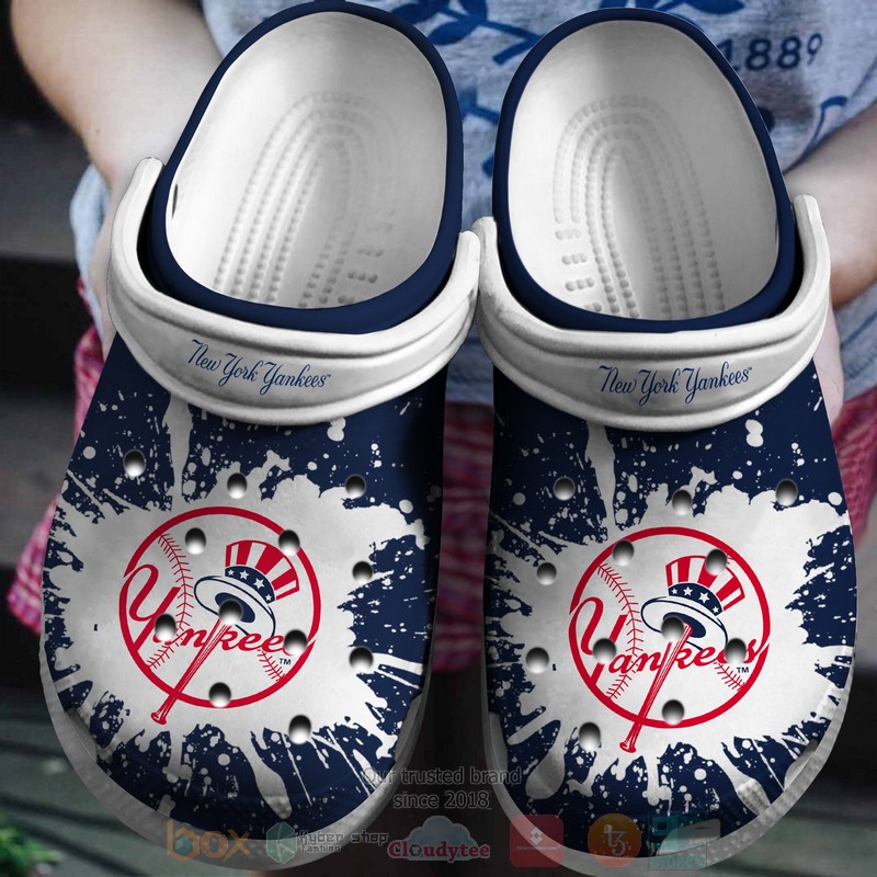 Mlb New York Yankees Crocband Crocs Clog Shoes Mlb New York Yankees Crocband Crocs Clog Shoes