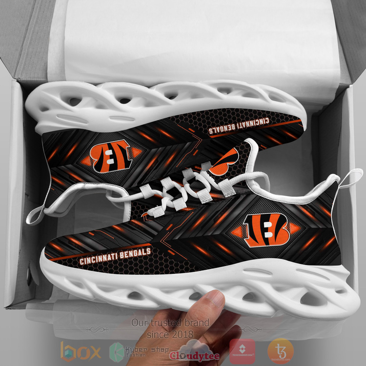 National-Football-League-Cincinnati-Bengals-Personalized-Clunky-Max-Soul-Shoes-1