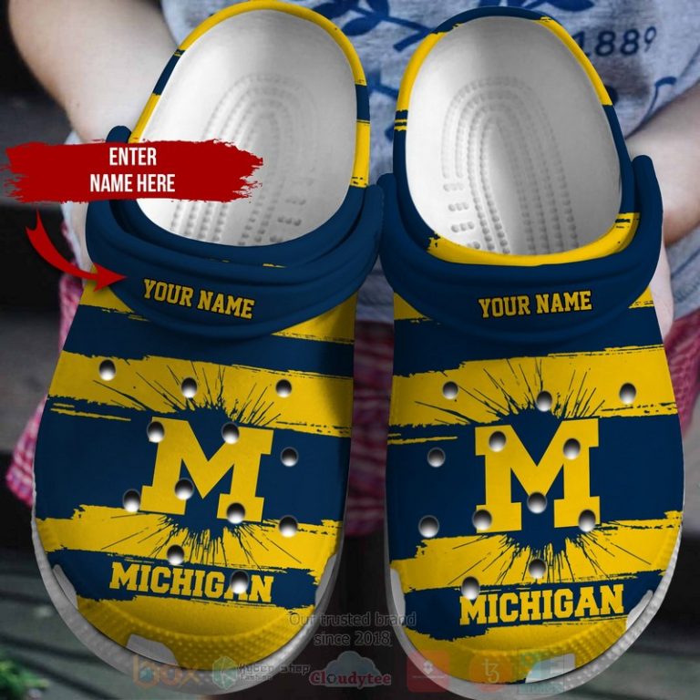 Ncaa-Michigan-Wolverines-Football-Custom-Name-Crocband-Crocs-Clog-Shoes-1