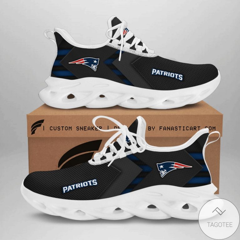 New-England-Patriots-Max-Soul-Shoes-1