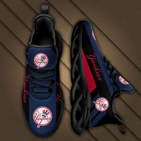 New-York-Yankees-Max-Soul-Clunky-Shoes-1