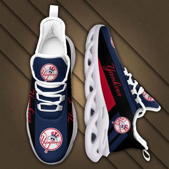 New-York-Yankees-Max-Soul-Clunky-Shoes-3