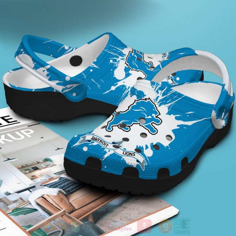 Nfl-Detroit-Lions-Custom-Name-Blue-Pattern-Crocband-Crocs-Clog-Shoes-3