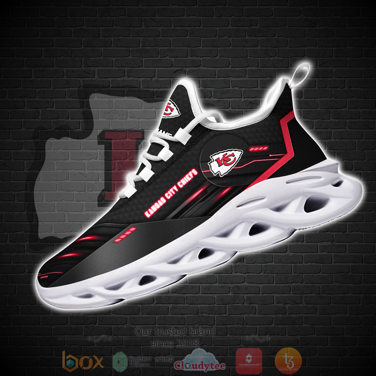 Nfl-Kansas-City-Chiefs-Personalized-Clunky-Max-Soul-Shoes-2