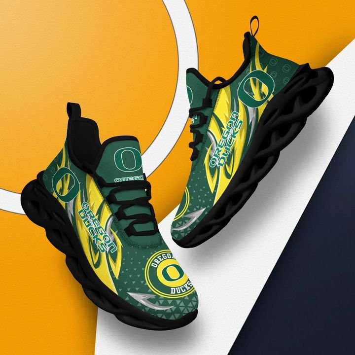 Oregon-Ducks-Clunky-Max-Soul-High-Top-Shoes-1