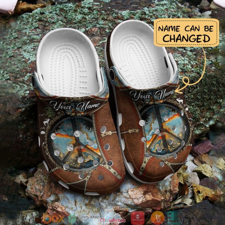 Personalized-Hippie-And-Into-The-Forest-Crocband-Shoes-3