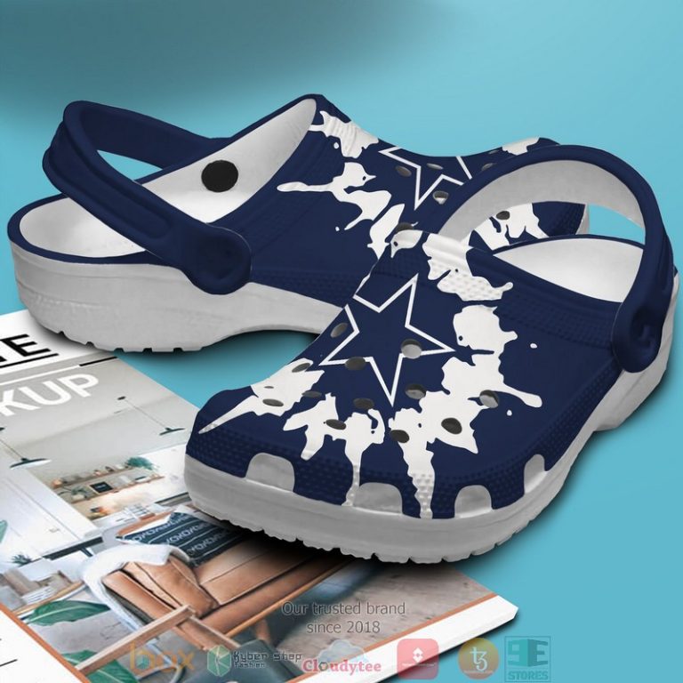 Personalized-Nfl-Dallas-Cowboys-Navy-Color-Crocs-Band-Shoes-3