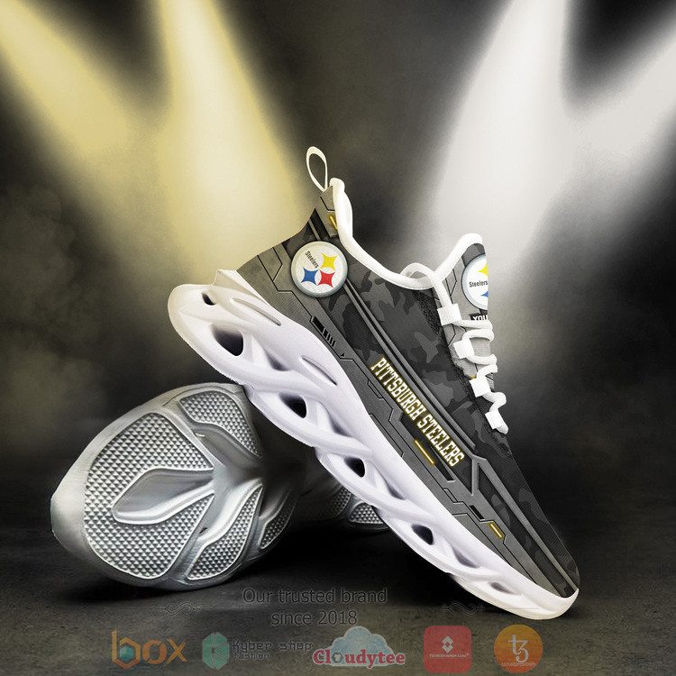 Pittsburgh-Steelers-National-Football-League-Personalized-Clunky-Max-Soul-Shoes-3