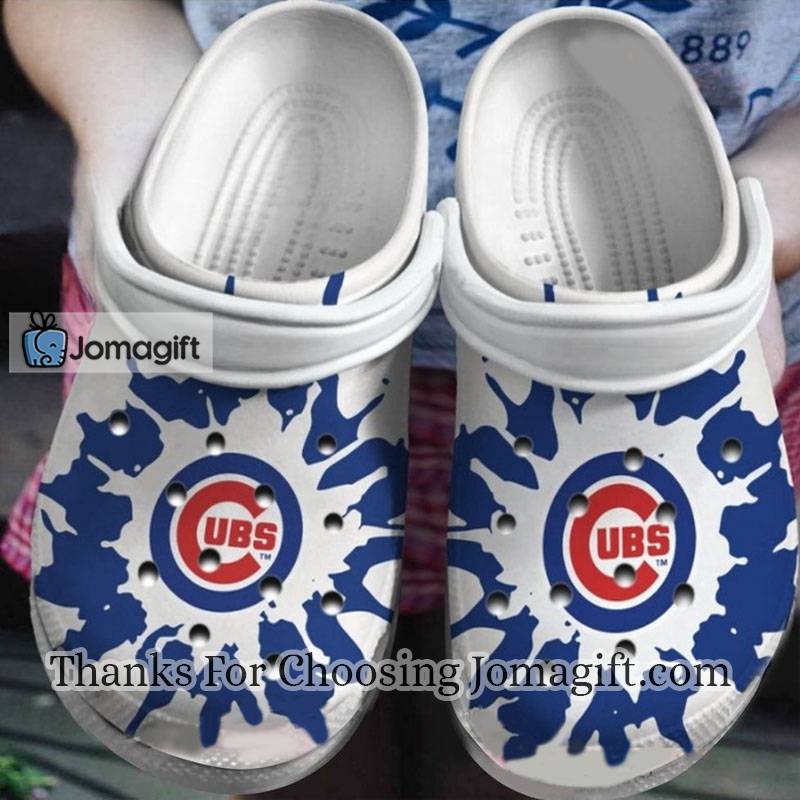 Premium-Personalized-Chicago-Cubs-Crocs-Shoes-Gift-1