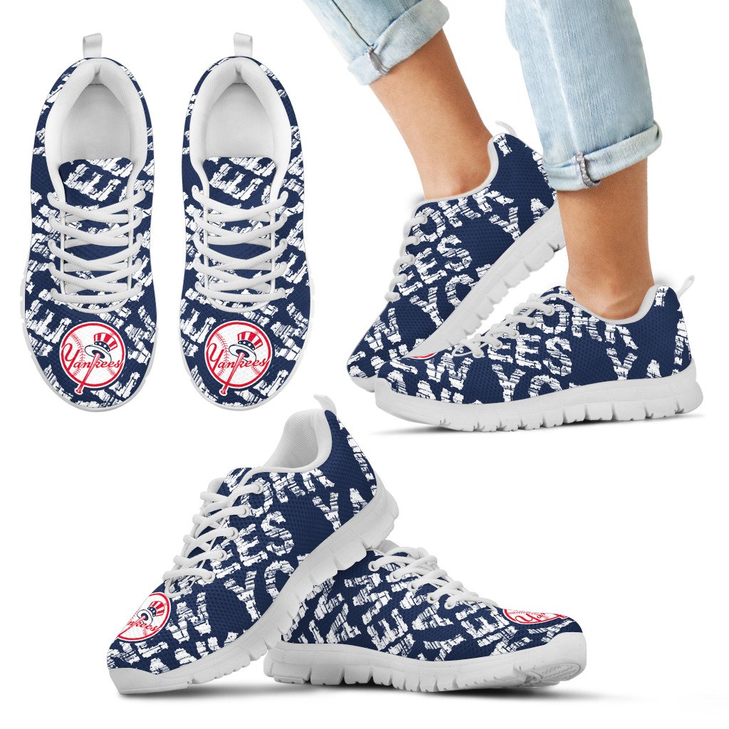 Vintage-Logo-Beautiful-New-York-Yankees-Sneakers-V1-1